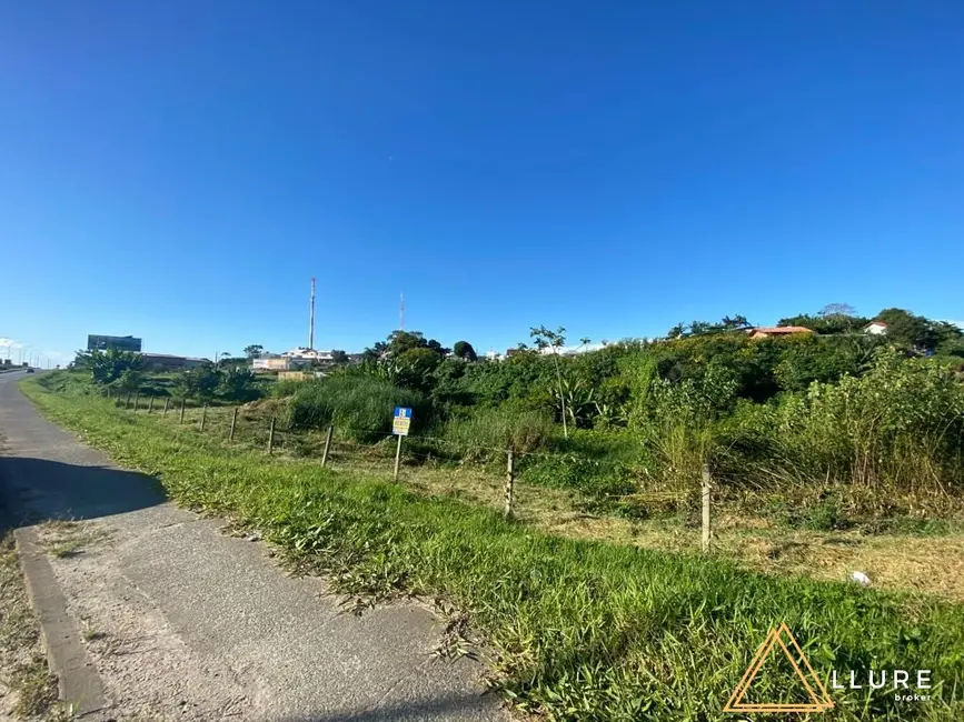 Foto 1 de Terreno / Lote à venda, 730m2 em Balneario Picarras - SC