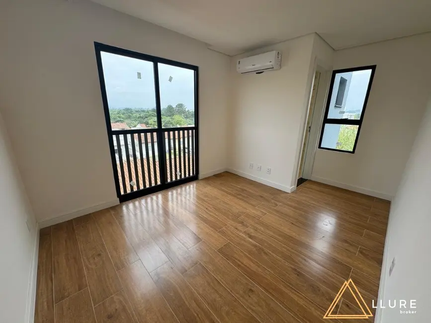 Foto 9 de Apartamento com 3 quartos à venda, 82m2 em Balneario Picarras - SC