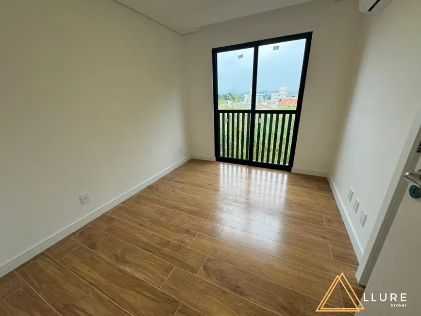 Foto 5 de Apartamento com 3 quartos à venda, 82m2 em Balneario Picarras - SC