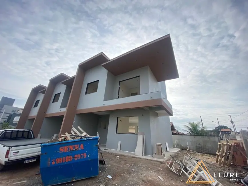 Foto 2 de Casa com 3 quartos à venda, 99m2 em Barra Velha - SC