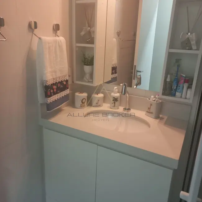 Foto 6 de Casa com 2 quartos à venda, 76m2 em Balneario Picarras - SC