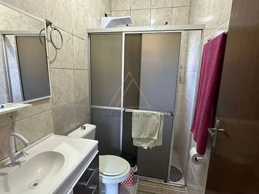 Foto 7 de Casa com 3 quartos à venda, 102m2 em Centro, Balneario Picarras - SC