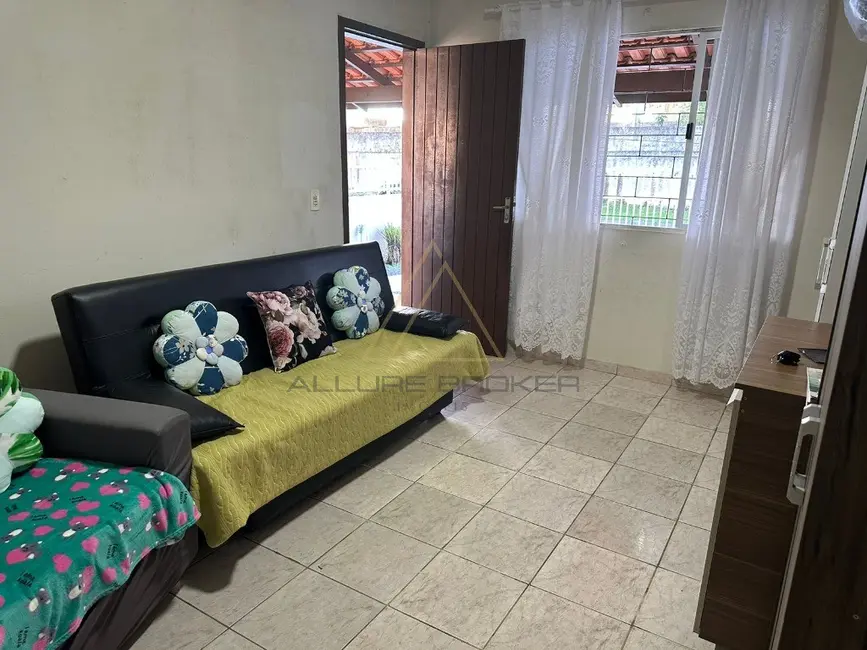 Foto 3 de Casa com 3 quartos à venda, 102m2 em Centro, Balneario Picarras - SC