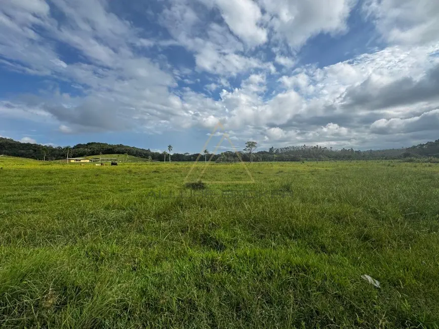 Foto 4 de Sítio / Rancho à venda em Balneario Picarras - SC