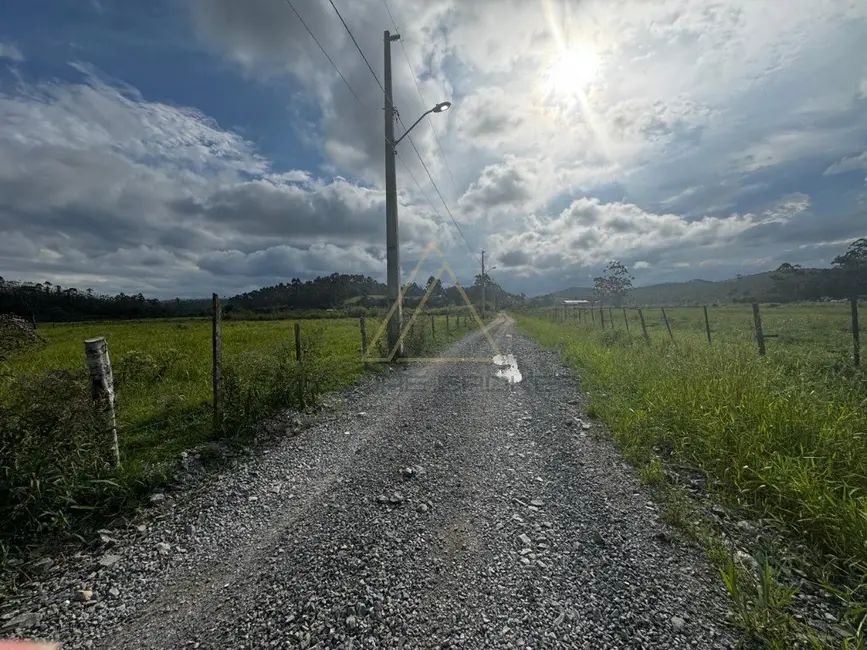 Foto 9 de Sítio / Rancho à venda em Balneario Picarras - SC