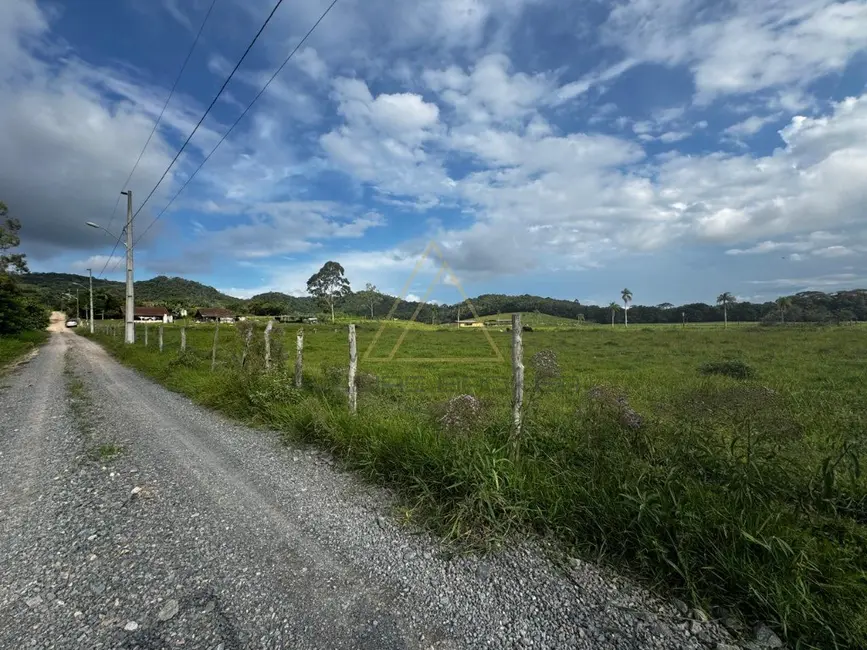Foto 5 de Sítio / Rancho à venda em Balneario Picarras - SC