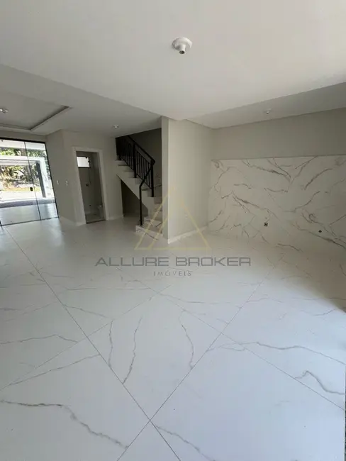 Foto 4 de Casa com 3 quartos à venda, 124m2 em Balneario Picarras - SC