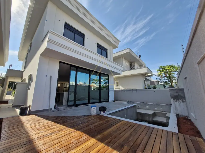 Foto 6 de Casa de Condomínio com 4 quartos à venda, 232m2 em Centro, Balneario Picarras - SC