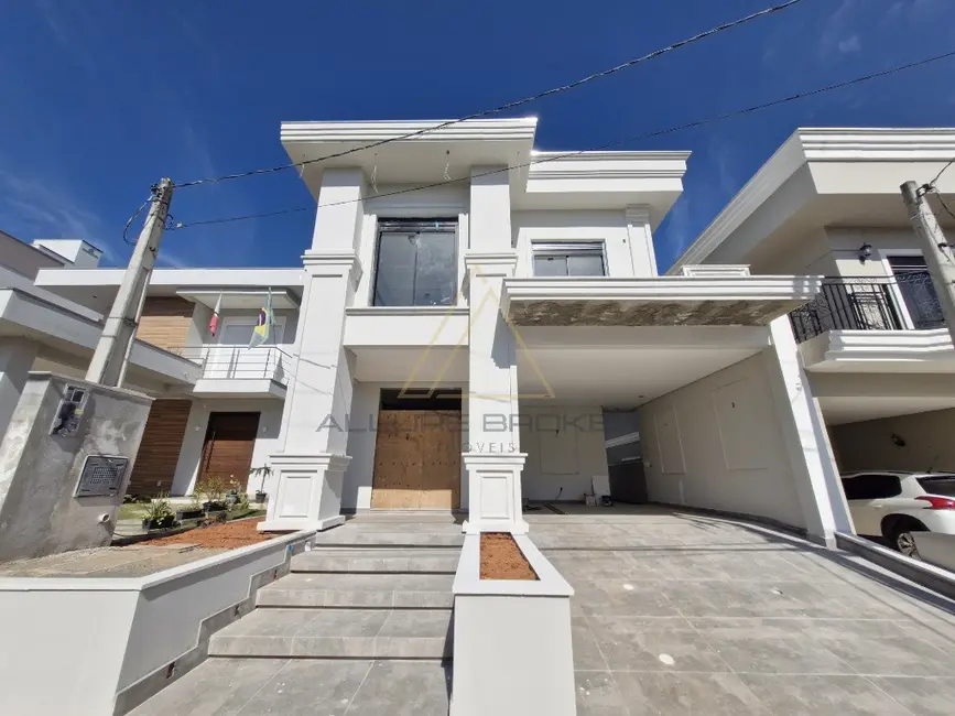 Foto 1 de Casa de Condomínio com 4 quartos à venda, 232m2 em Centro, Balneario Picarras - SC