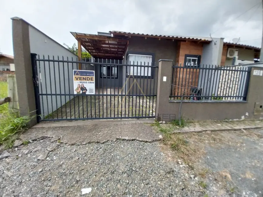 Foto 2 de Casa com 3 quartos à venda, 75m2 em Balneario Picarras - SC