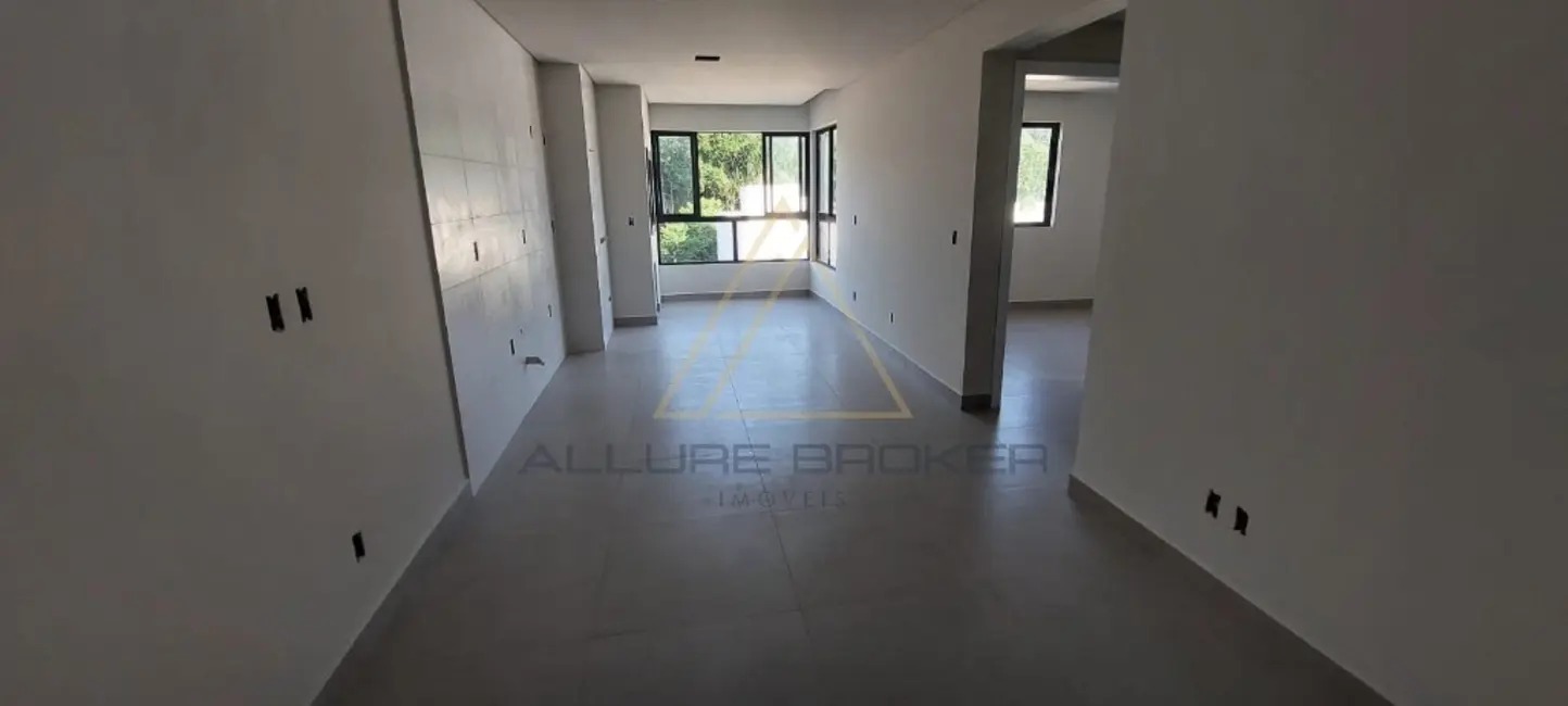 Foto 2 de Apartamento com 2 quartos à venda, 65m2 em Balneario Picarras - SC