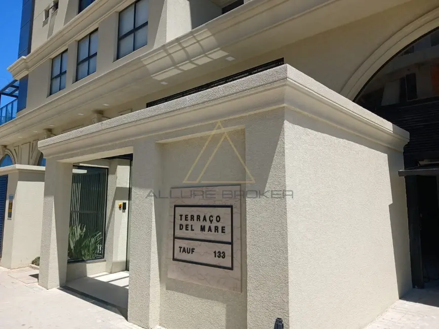 Foto 4 de Apartamento com 5 quartos à venda, 257m2 em Balneario Picarras - SC