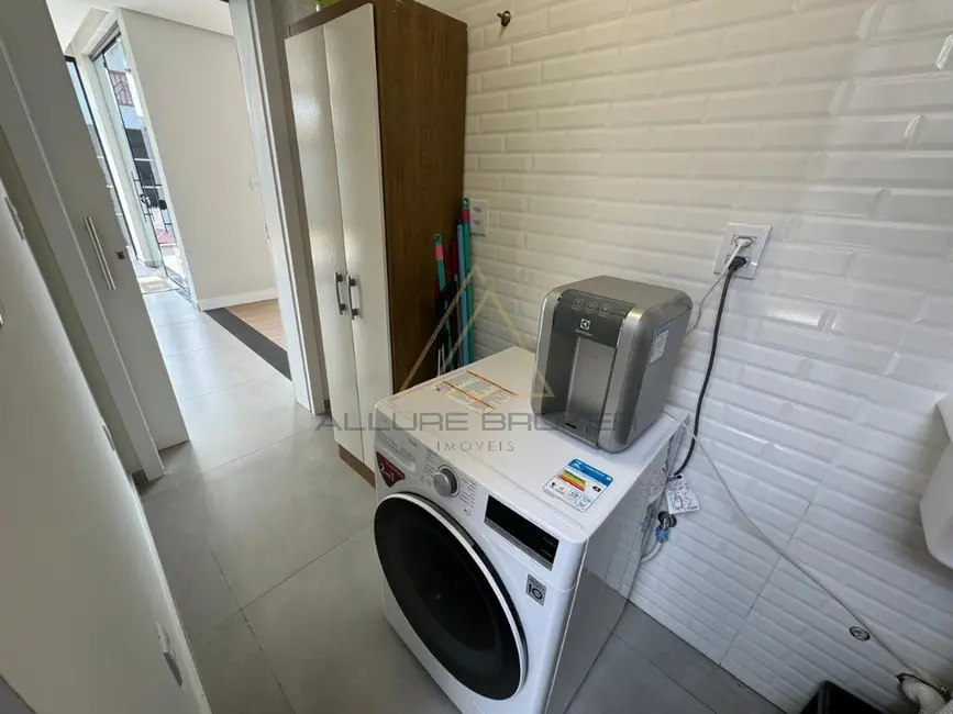 Foto 6 de Casa com 4 quartos à venda, 195m2 em Balneario Picarras - SC