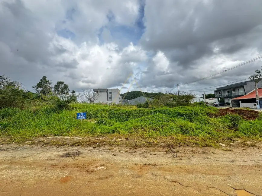 Foto 1 de Terreno / Lote à venda, 313m2 em Barra Velha - SC