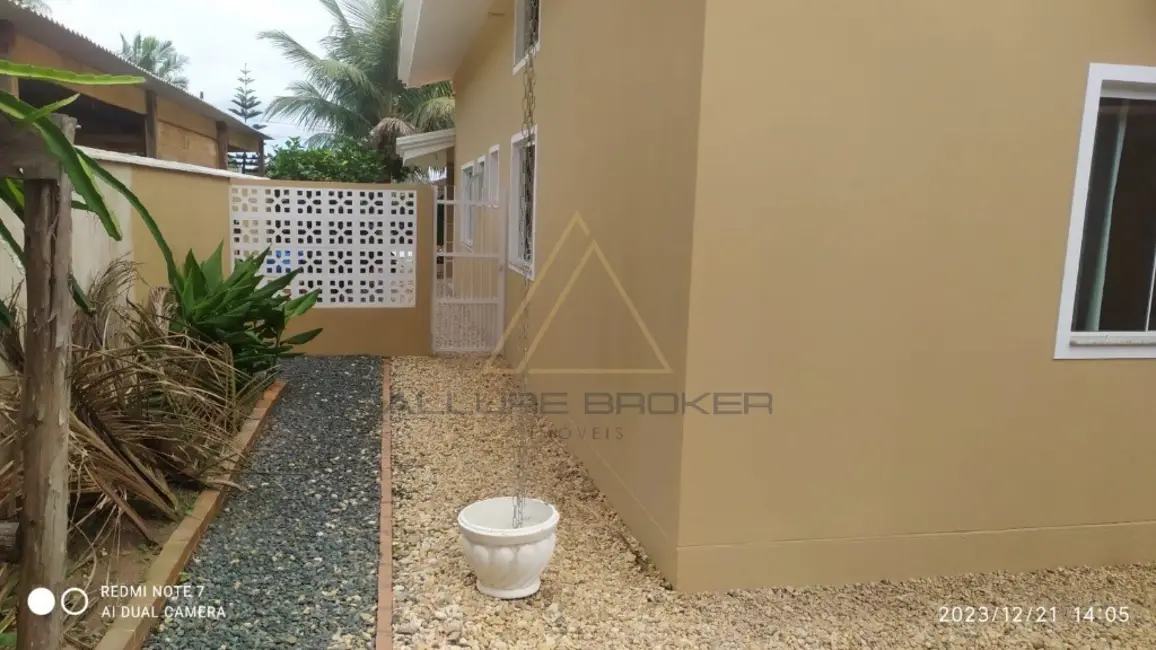 Foto 3 de Casa com 4 quartos à venda, 147m2 em Balneario Picarras - SC