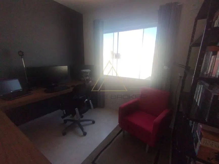 Foto 9 de Casa com 3 quartos à venda, 98m2 em Barra Velha - SC