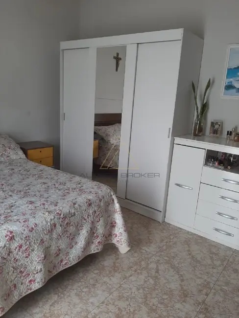 Foto 8 de Casa com 2 quartos à venda, 94m2 em Balneario Picarras - SC