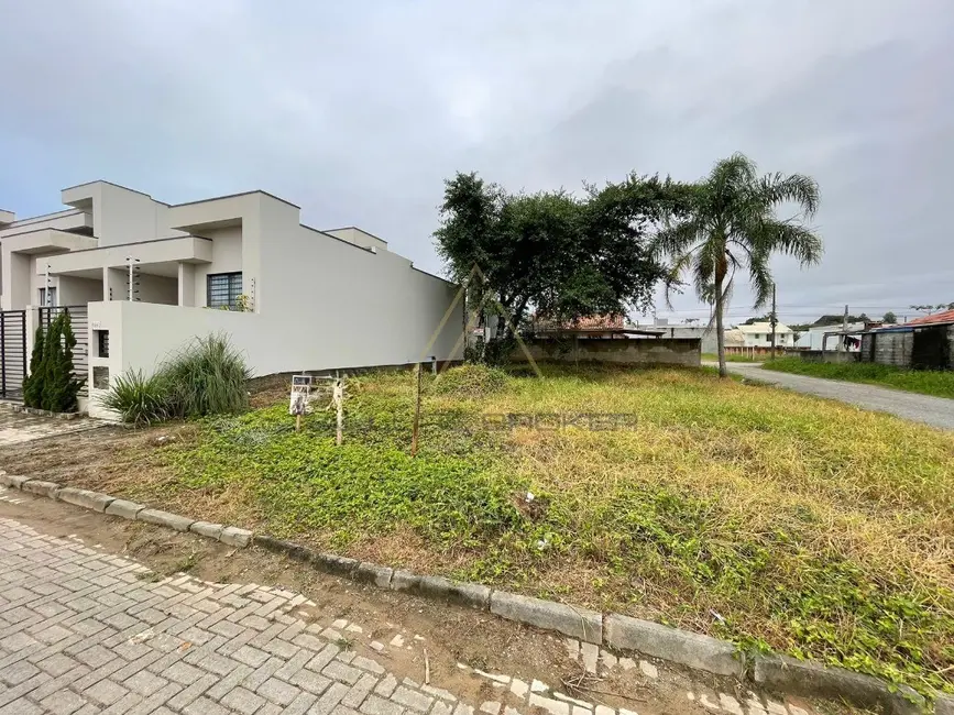 Foto 4 de Terreno / Lote à venda, 250m2 em Balneario Picarras - SC