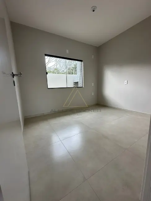 Foto 9 de Casa com 2 quartos à venda, 53m2 em Balneario Picarras - SC
