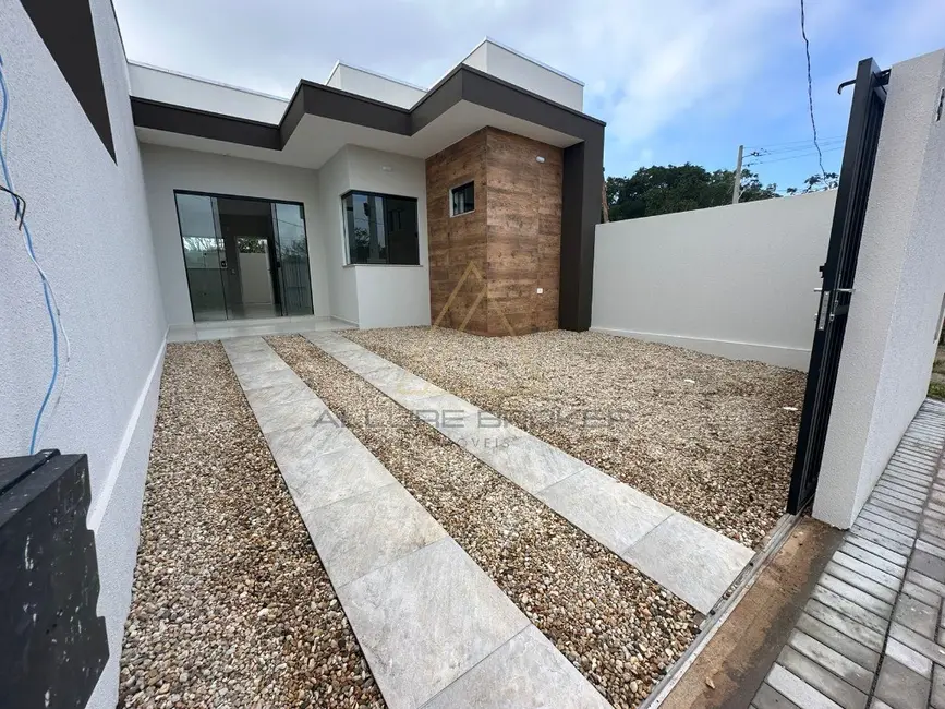 Foto 3 de Casa com 2 quartos à venda, 53m2 em Balneario Picarras - SC