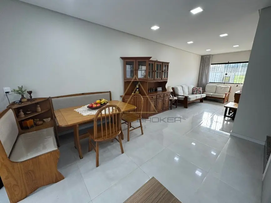 Casa com 3 quartos à venda, 130m2 em Barra Velha - SC - imagem 6 Foto 6 de Casa com 3 quartos à venda, 130m2 em Barra Velha - SC