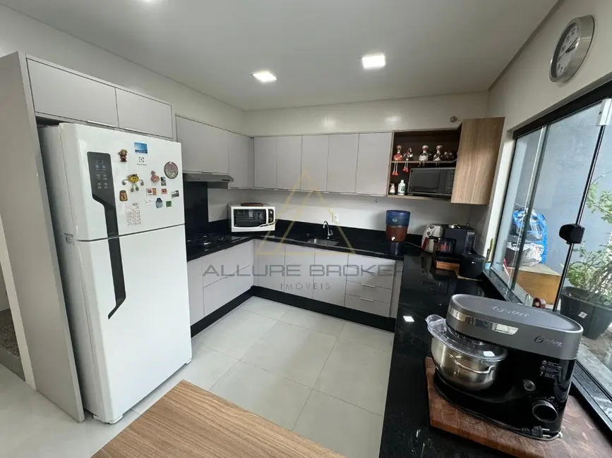 Casa com 3 quartos à venda, 130m2 em Barra Velha - SC - imagem 7 Foto 7 de Casa com 3 quartos à venda, 130m2 em Barra Velha - SC