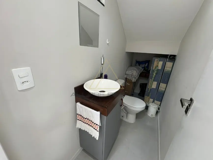 Casa com 3 quartos à venda, 130m2 em Barra Velha - SC - imagem 9 Foto 9 de Casa com 3 quartos à venda, 130m2 em Barra Velha - SC