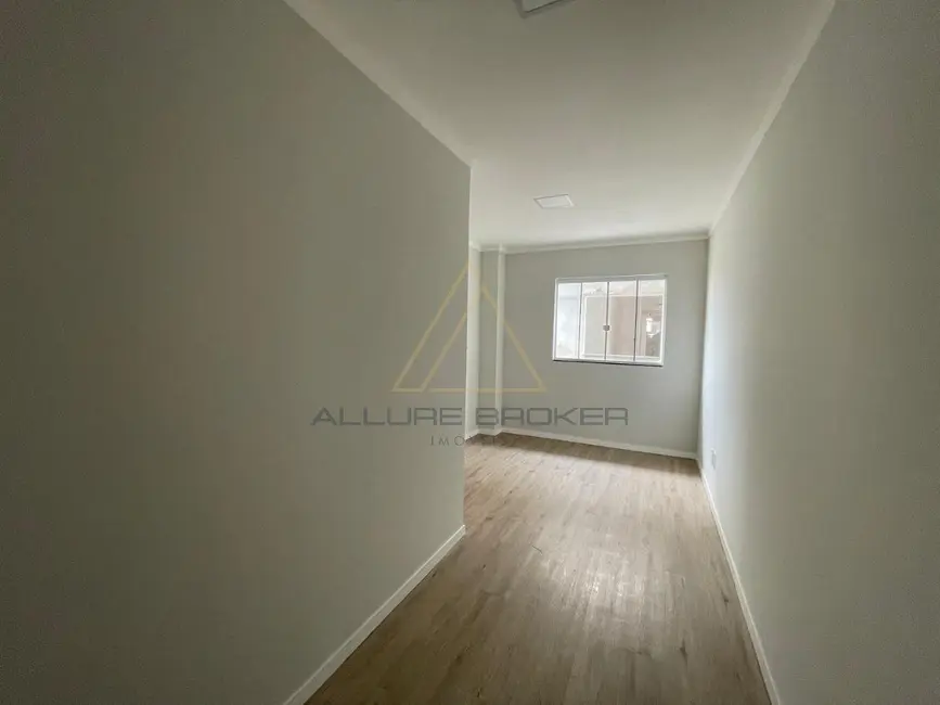 Foto 2 de Casa com 3 quartos à venda, 112m2 em Balneario Picarras - SC