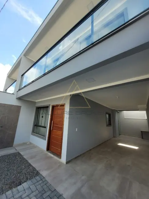 Foto 2 de Casa com 3 quartos à venda, 110m2 em Balneario Picarras - SC