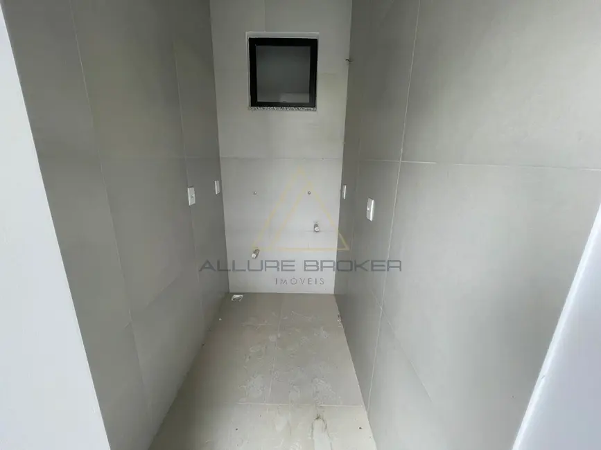 Foto 6 de Casa com 3 quartos à venda, 108m2 em Balneario Picarras - SC