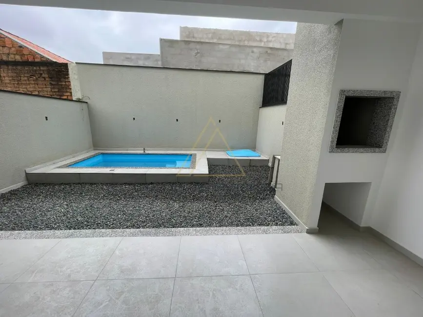Foto 4 de Casa com 3 quartos à venda, 108m2 em Balneario Picarras - SC