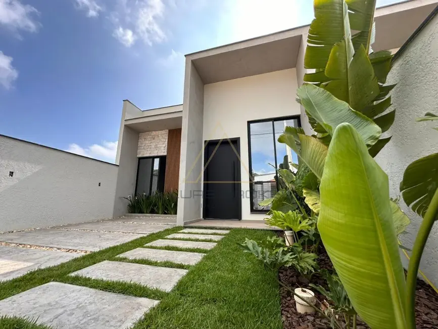 Foto 1 de Casa com 2 quartos à venda, 73m2 em Barra Velha - SC