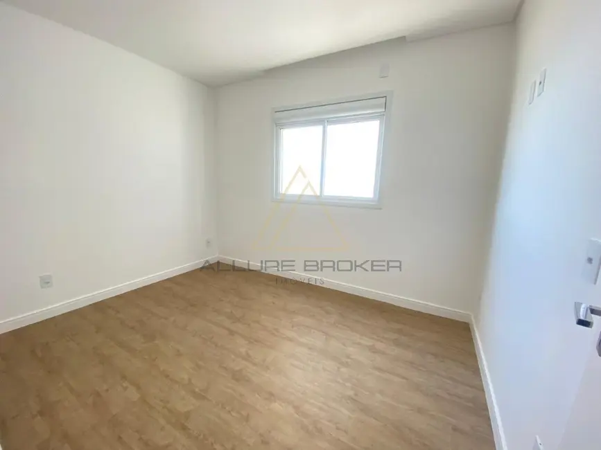 Foto 7 de Apartamento com 3 quartos à venda, 115m2 em Centro, Balneario Picarras - SC