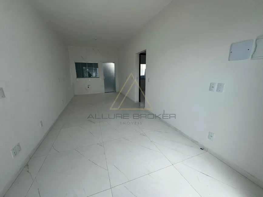 Foto 2 de Casa com 2 quartos à venda, 50m2 em Barra Velha - SC
