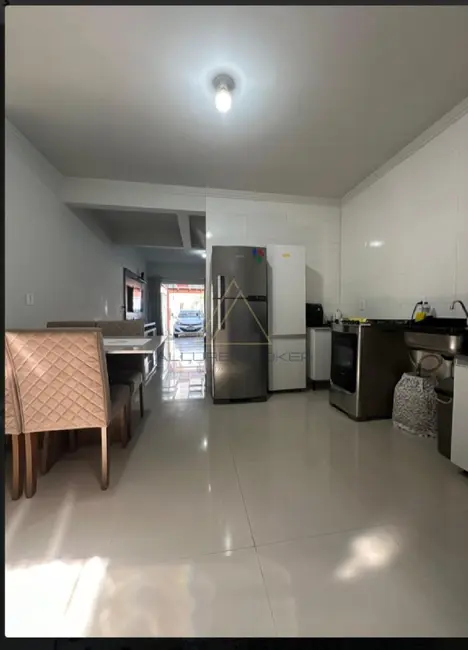 Foto 5 de Casa com 2 quartos à venda, 87m2 em Balneario Picarras - SC