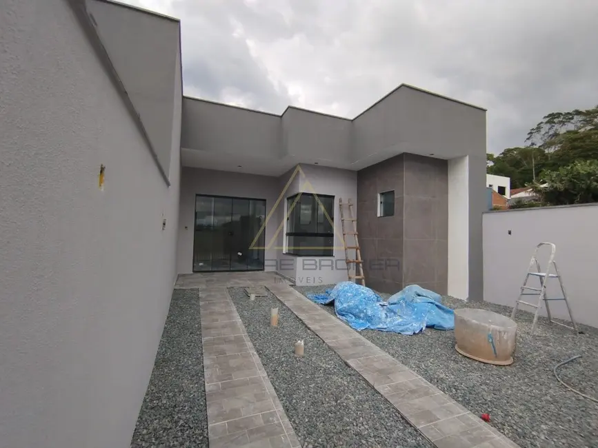 Foto 1 de Casa com 2 quartos à venda e para alugar, 54m2 em Balneario Picarras - SC