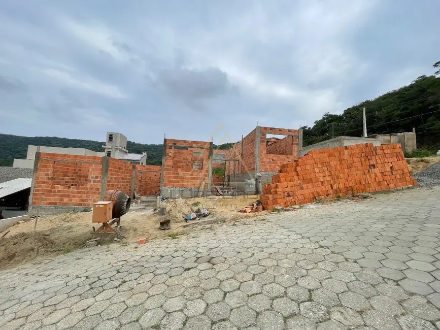 Foto 1 de Casa com 2 quartos à venda, 53m2 em Penha - SC