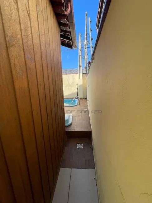 Foto 4 de Casa com 4 quartos à venda, 200m2 em Balneario Picarras - SC