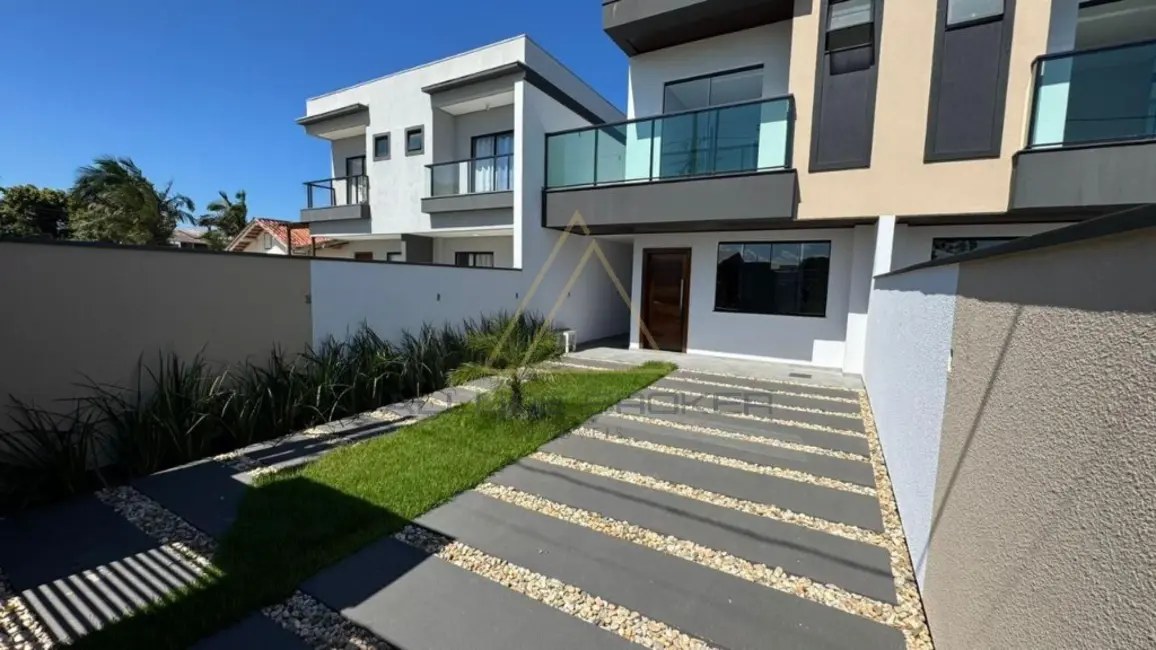 Foto 3 de Casa com 2 quartos à venda, 100m2 em Barra Velha - SC