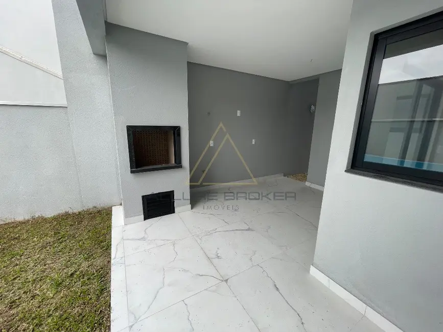 Foto 8 de Casa com 3 quartos à venda, 117m2 em Balneario Picarras - SC