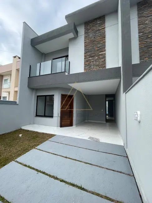 Foto 3 de Casa com 3 quartos à venda, 117m2 em Balneario Picarras - SC