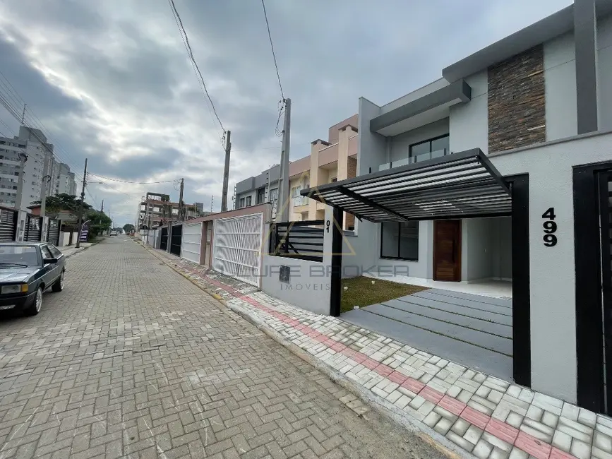 Foto 2 de Casa com 3 quartos à venda, 117m2 em Balneario Picarras - SC