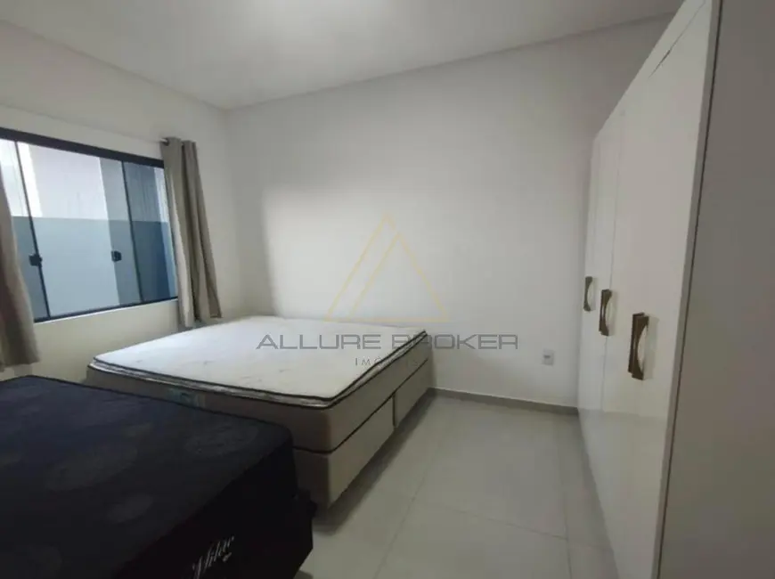 Foto 8 de Casa com 3 quartos à venda, 110m2 em Balneario Picarras - SC