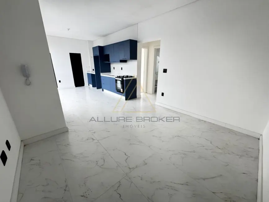 Foto 2 de Apartamento com 3 quartos à venda e para alugar, 100m2 em Barra Velha - SC