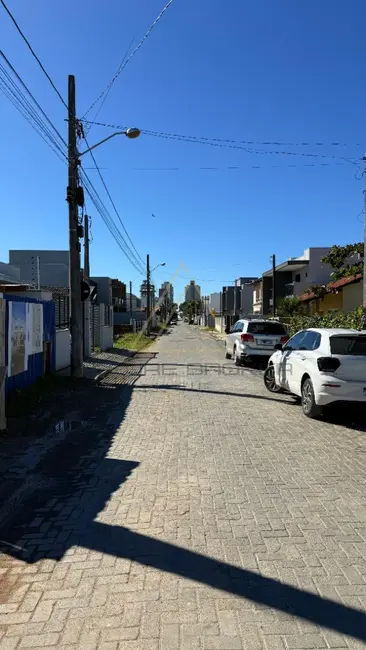 Foto 4 de Apartamento com 2 quartos à venda, 73m2 em Balneario Picarras - SC