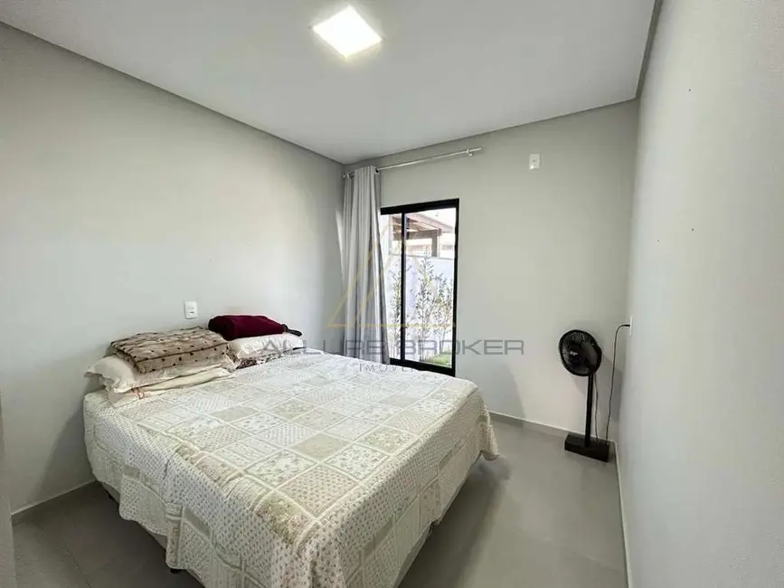 Casa com 2 quartos à venda, 73m2 em Barra Velha - SC - imagem 6 Foto 6 de Casa com 2 quartos à venda, 73m2 em Barra Velha - SC