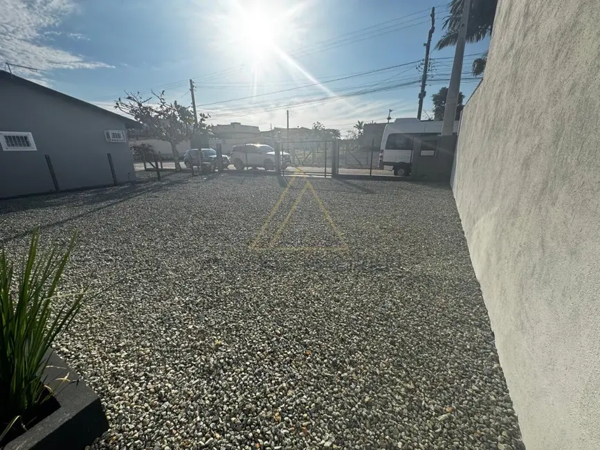 Foto 1 de Apartamento com 1 quarto para alugar, 20m2 em Balneario Picarras - SC