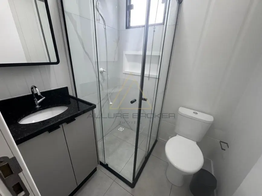Foto 7 de Apartamento com 1 quarto para alugar, 20m2 em Balneario Picarras - SC