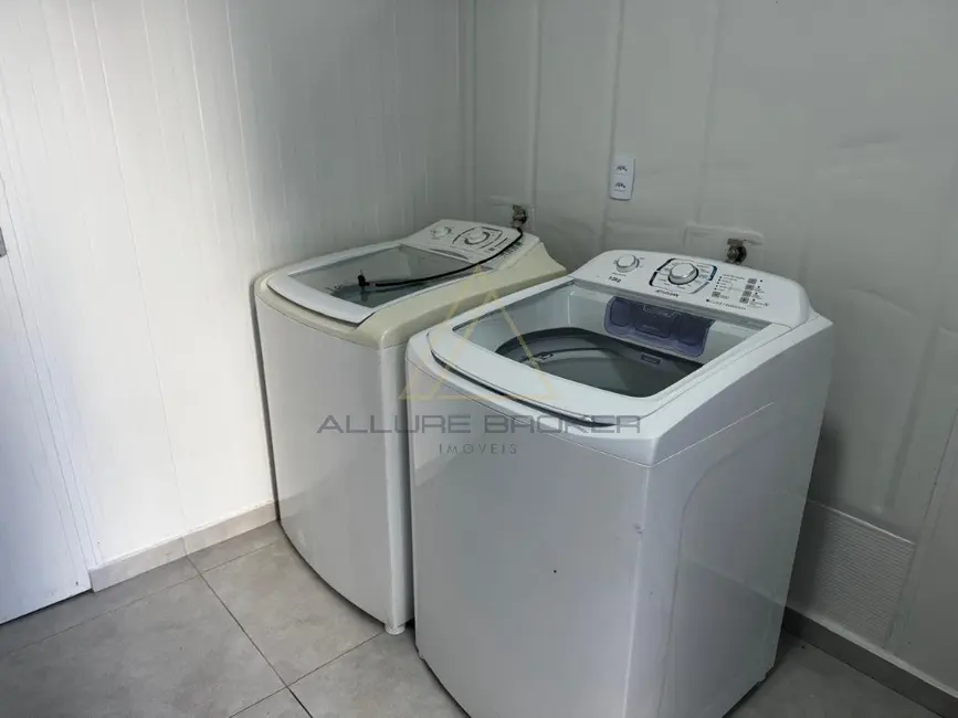 Foto 5 de Apartamento com 1 quarto para alugar, 20m2 em Balneario Picarras - SC