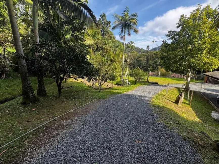 Foto 2 de Sítio / Rancho com 4 quartos à venda, 150m2 em Benedito Novo - SC